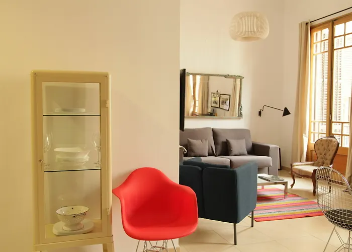 Bubuflats Ayuntamiento Valencia